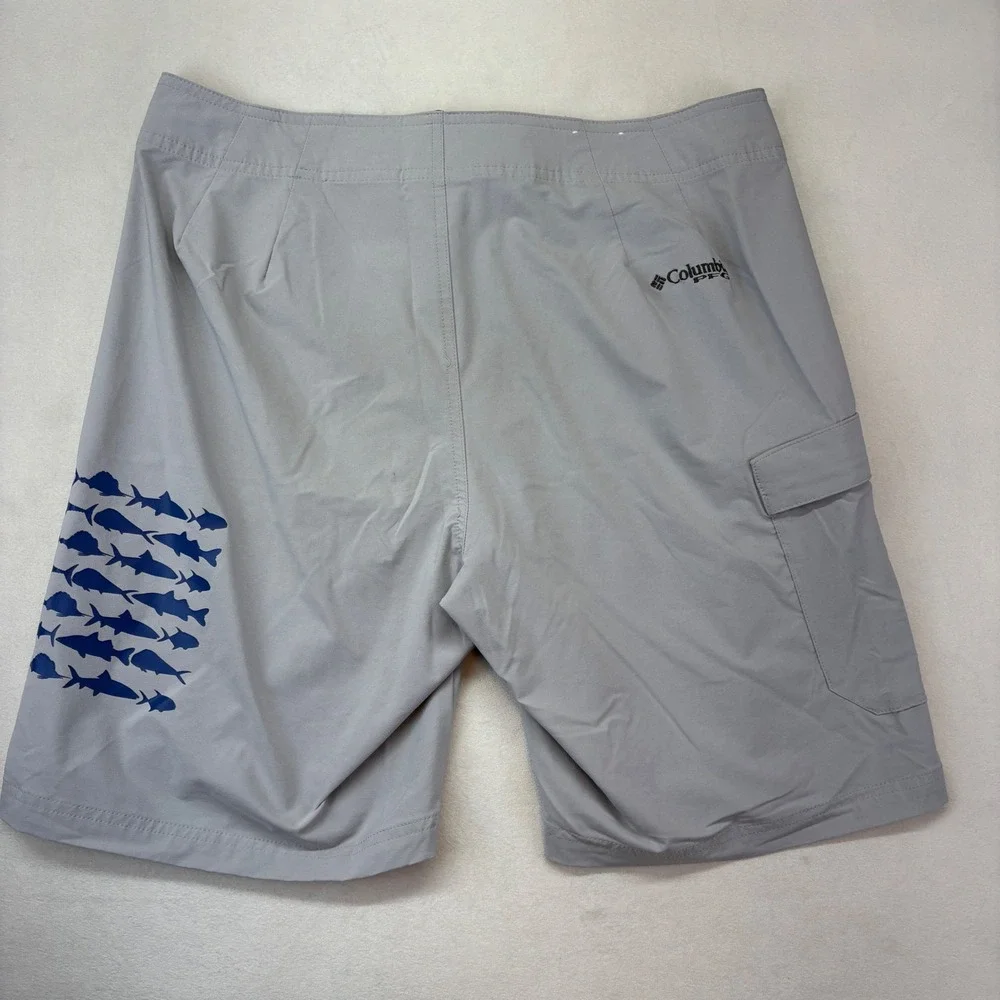 Columbia PFG Mens Terminal Tackle Board Shorts Grey Fish‎ Flag Fishing Size 34